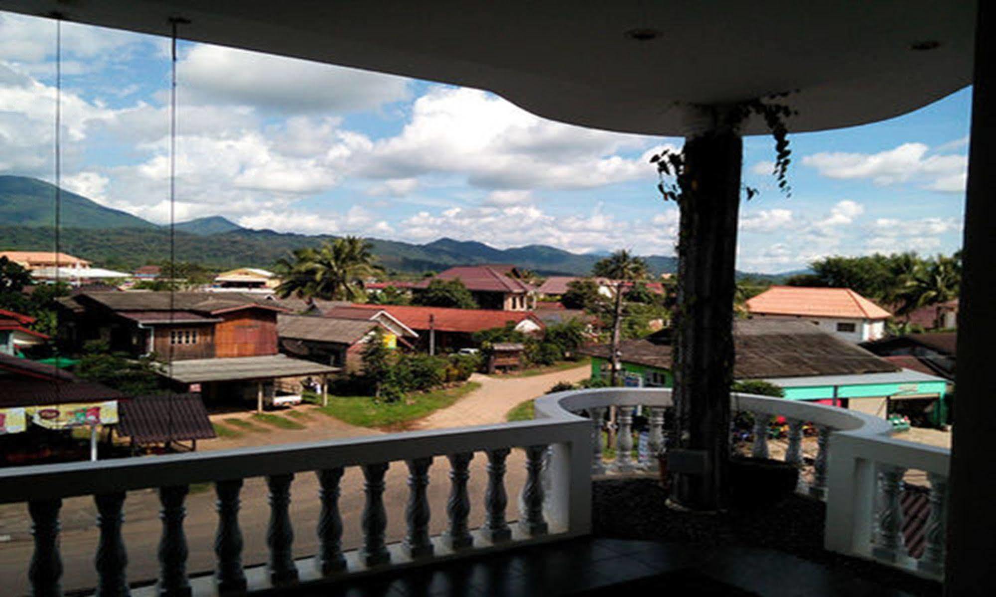 Laos Haven Hotel Vang Vieng Esterno foto